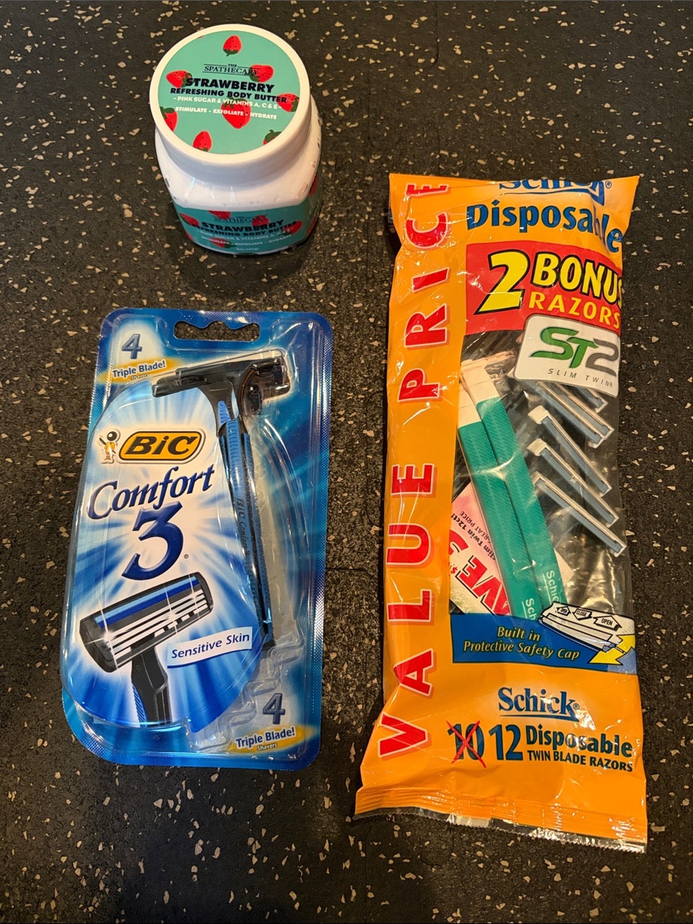 BIC Comfort 3 Disposable Razor Pack - Blue
